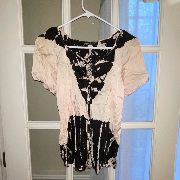 Gypsy 05 Criss Cross Tie Raglan Top - Picture 4 of 7